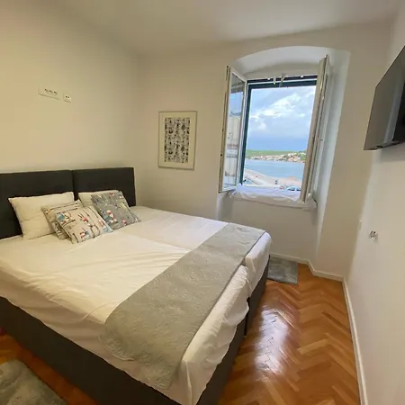 דירה House Whit Sea View *