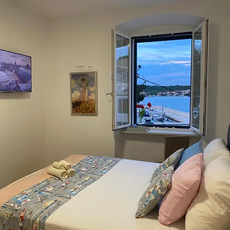 דירה House Whit Sea View