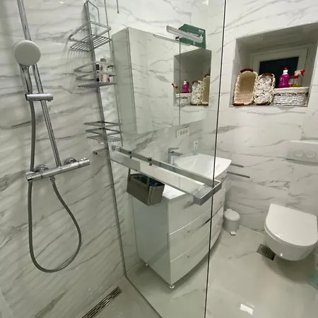 House Whit Sea View * טיסנו