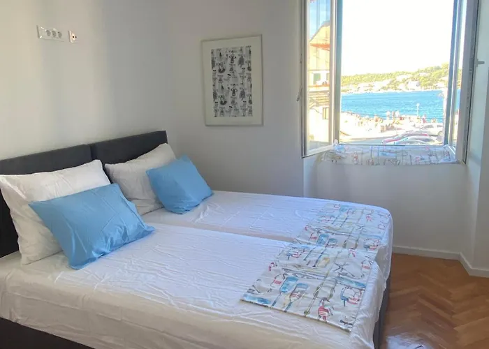 Апартаменты House Whit Sea View